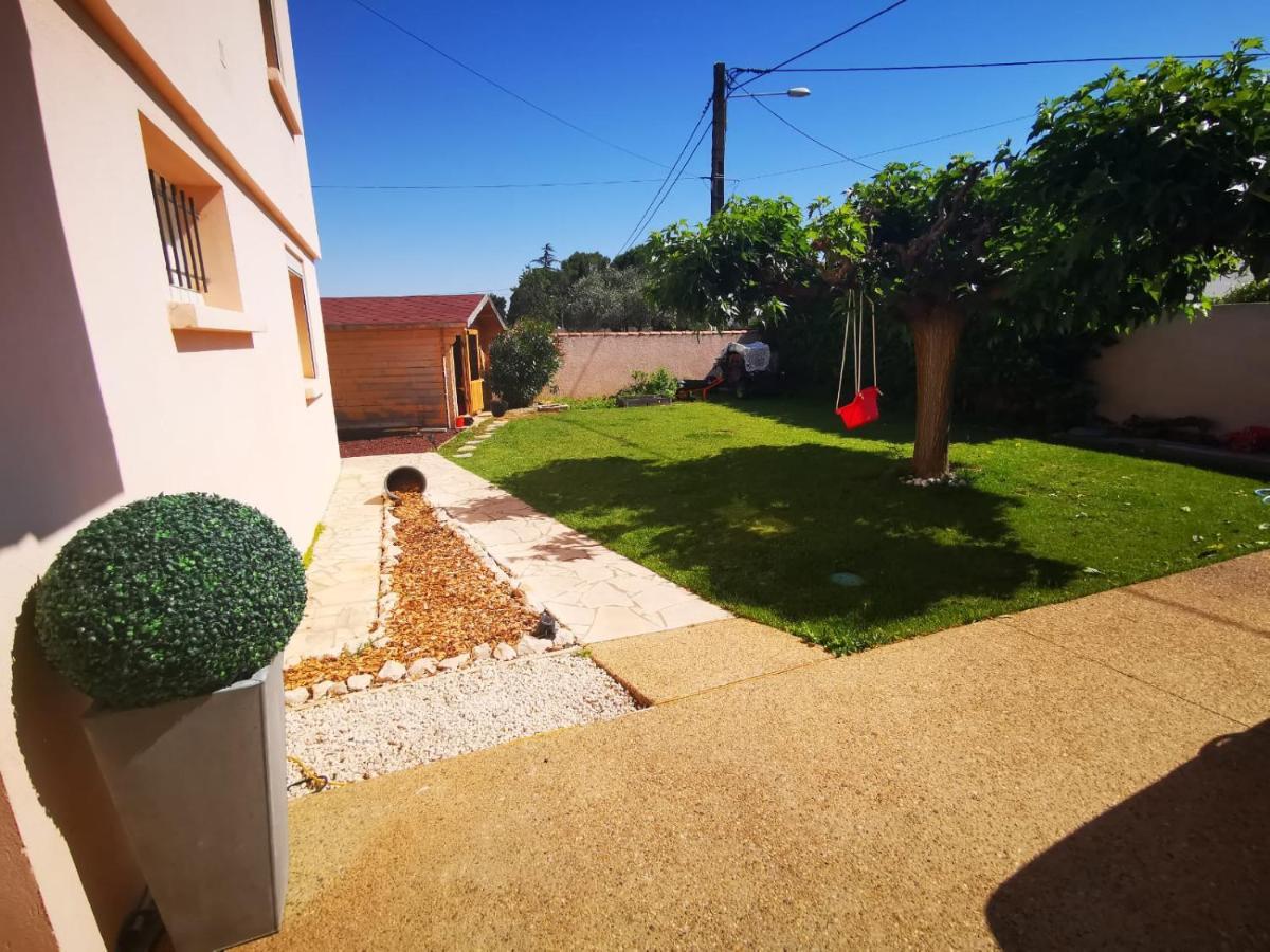 Gites Avec Grande Piscine Et Sa Terrasse Privative Bernis Kültér fotó