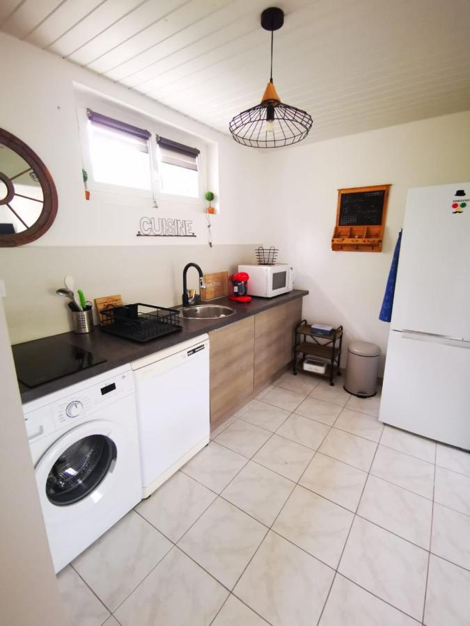 Gites Avec Grande Piscine Et Sa Terrasse Privative Bernis Kültér fotó